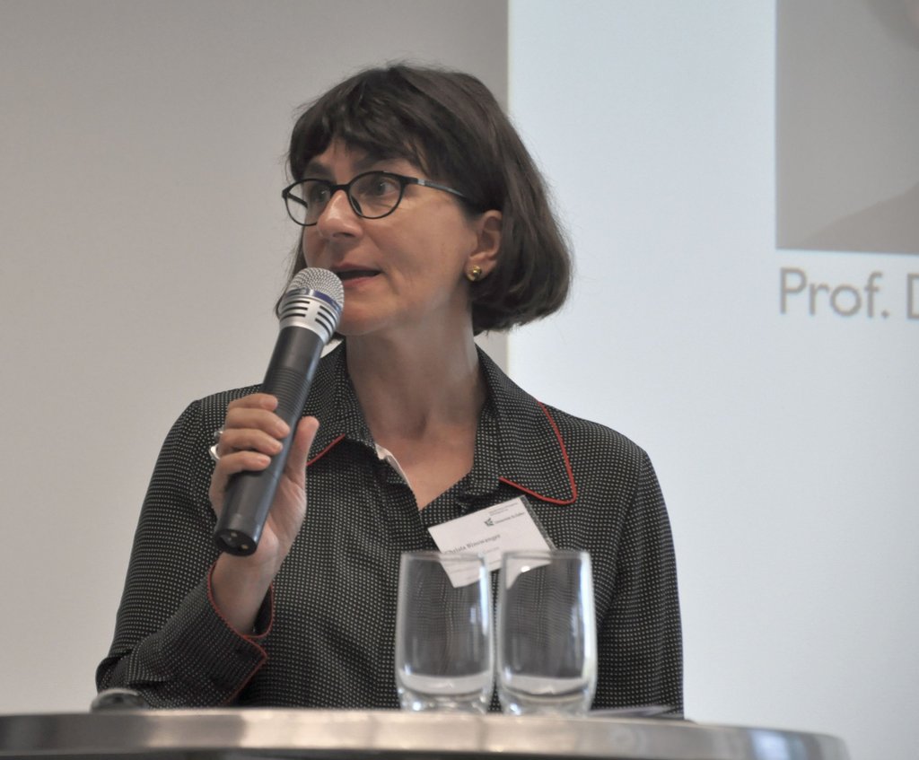 Prof. Dr. Christa Binswanger ist neu Sprecherin bei der Konferenz der Einrichtungen für Frauen- und Geschlechterstudien (KEG)